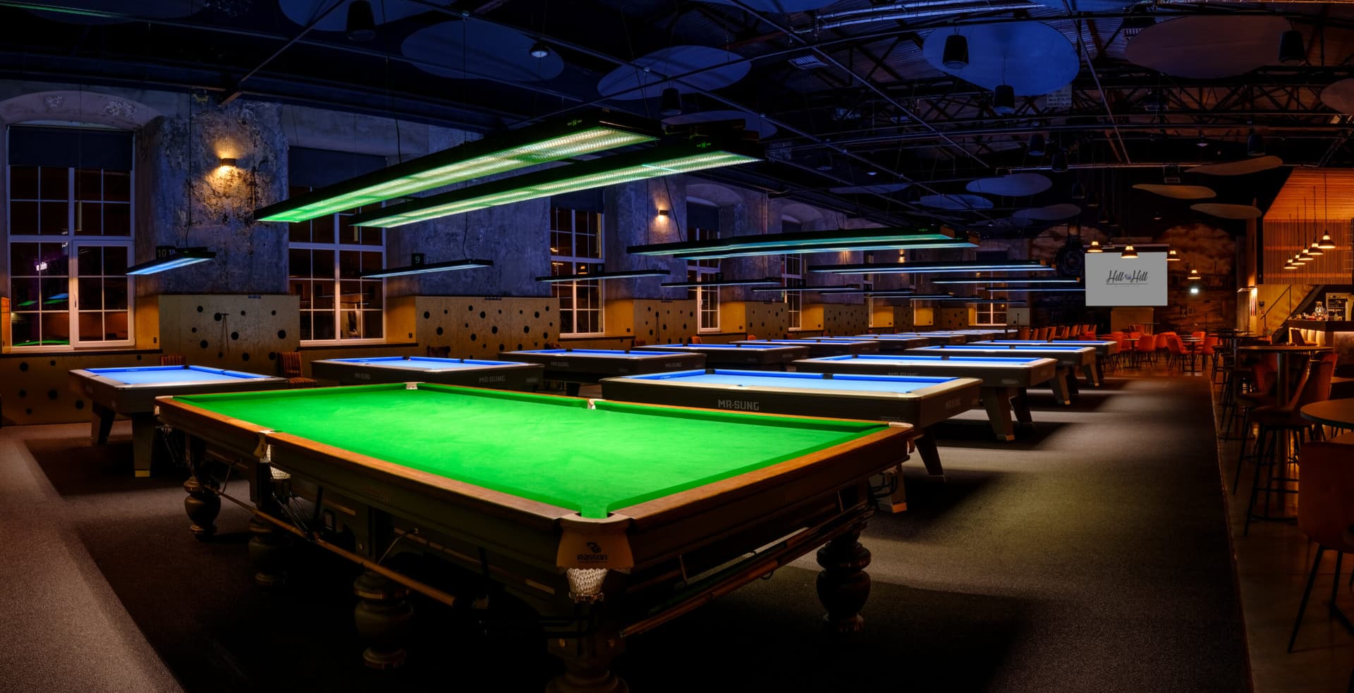 Hill Hill Hiiu Snuuker - Image 1