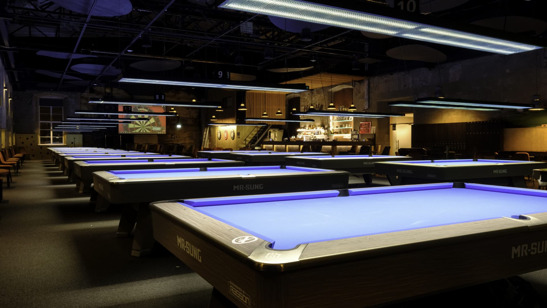 Hill Hill Telliskivi Piljard - Image 1